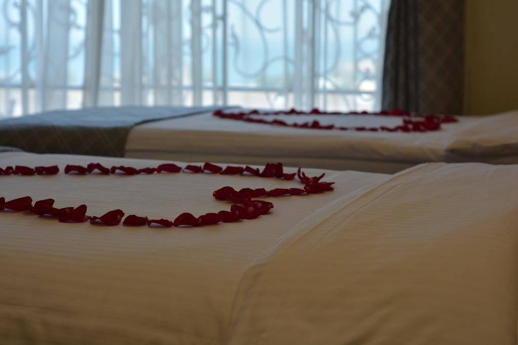 Adams Hotel Kuwait City Eksteriør billede
