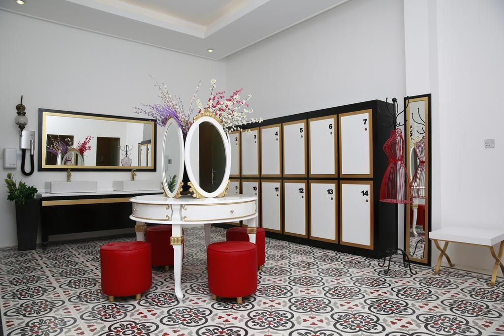 Adams Hotel Kuwait City Eksteriør billede