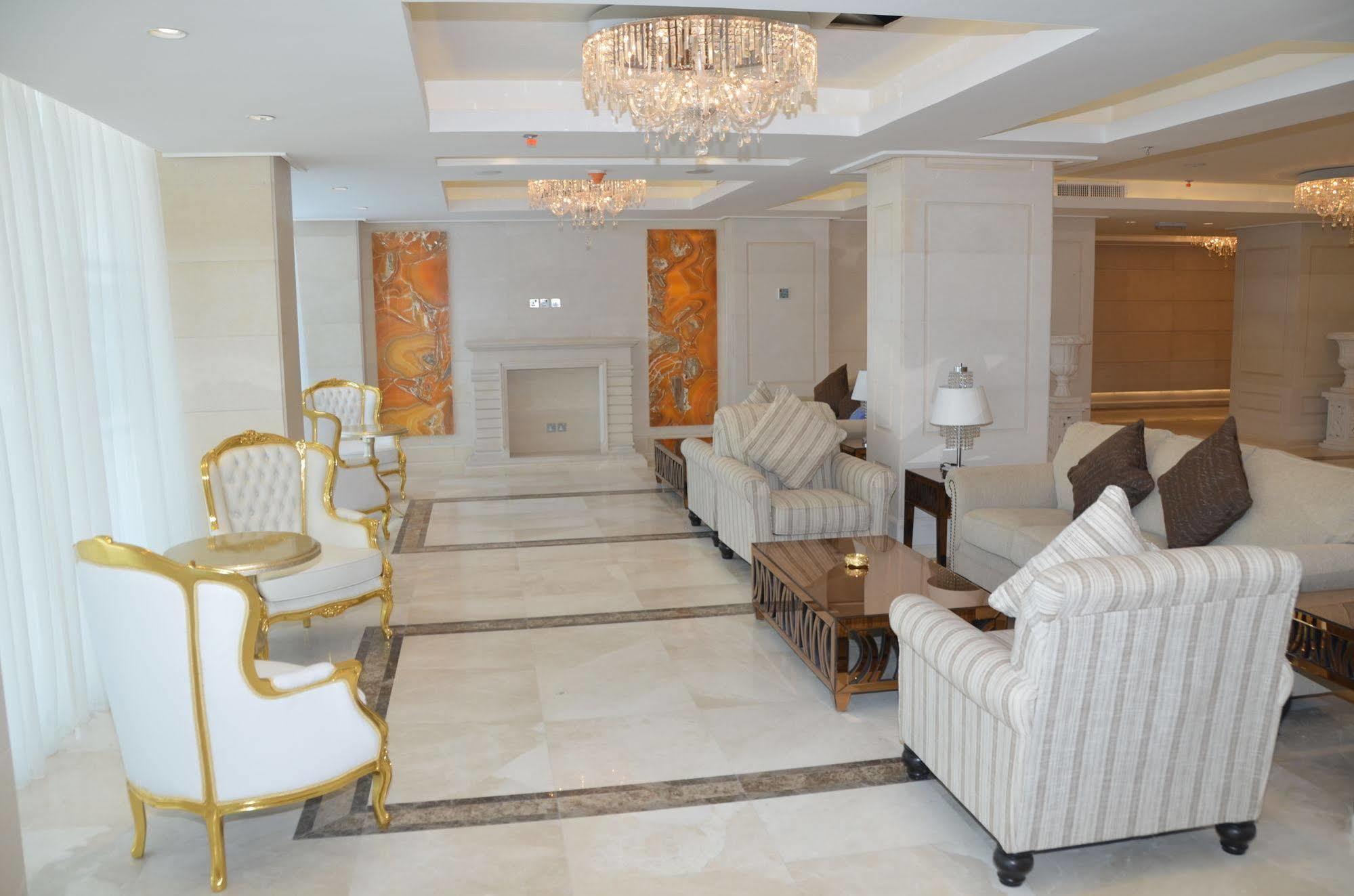 Adams Hotel Kuwait City Eksteriør billede