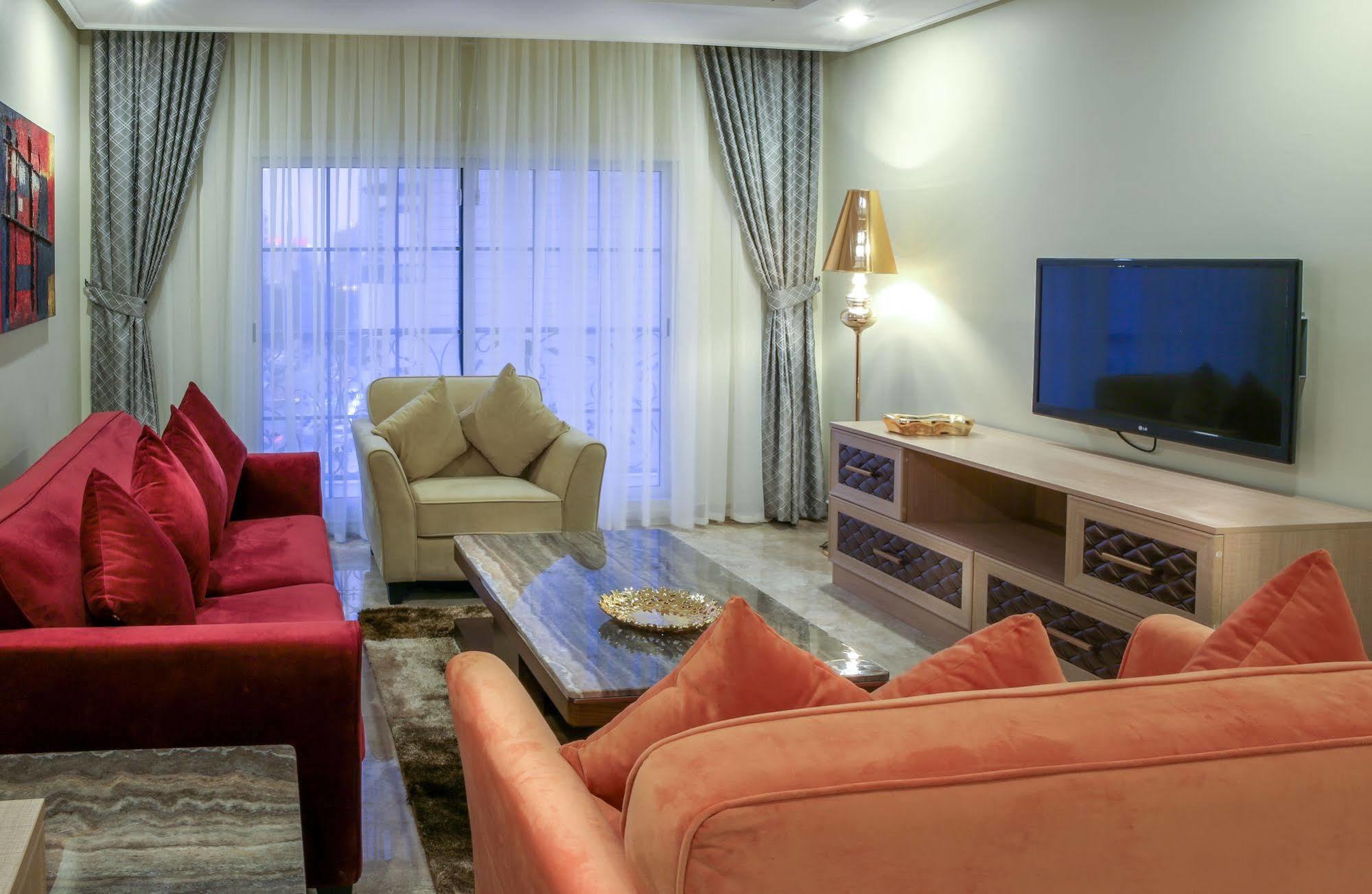 Adams Hotel Kuwait City Eksteriør billede