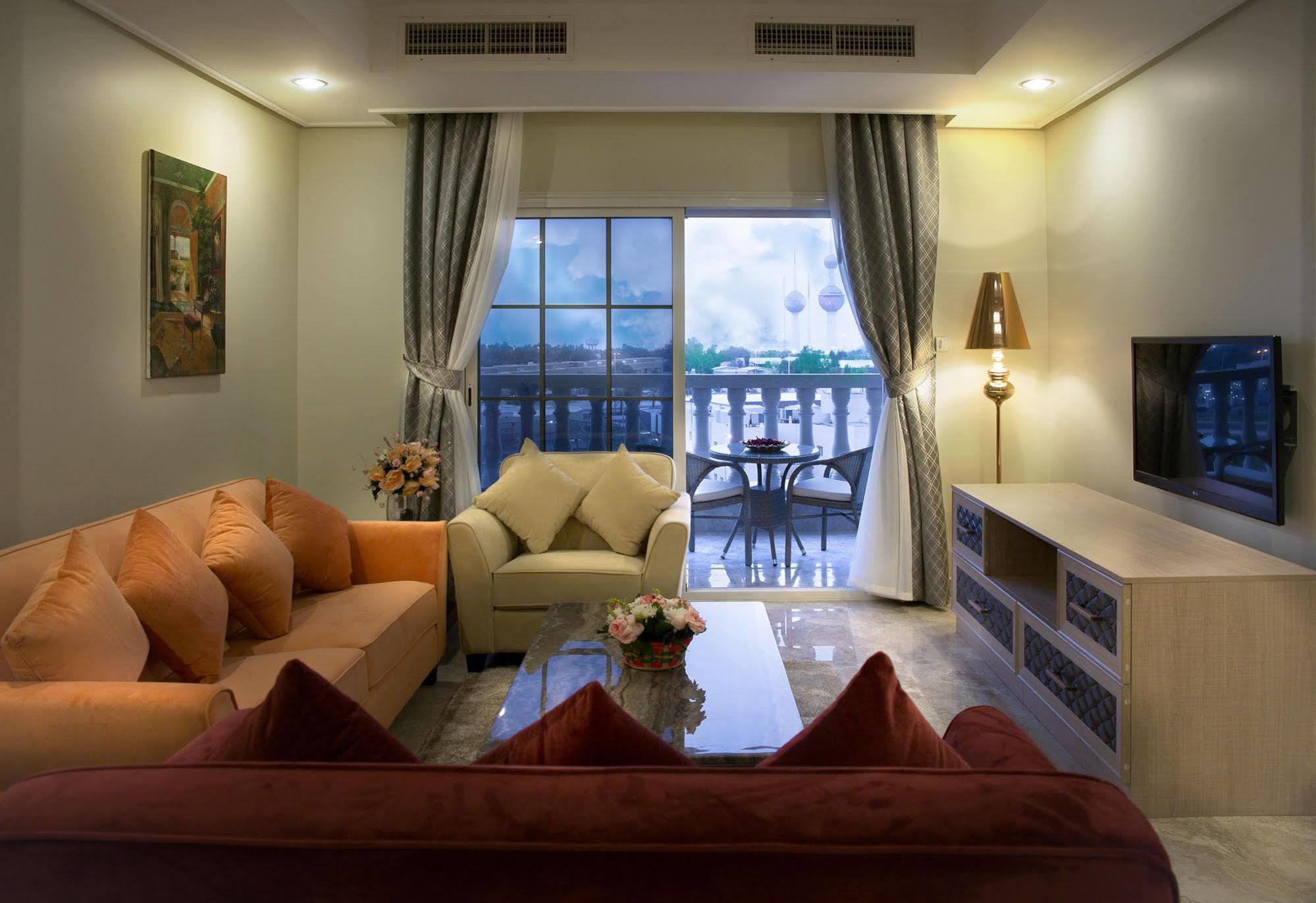 Adams Hotel Kuwait City Eksteriør billede